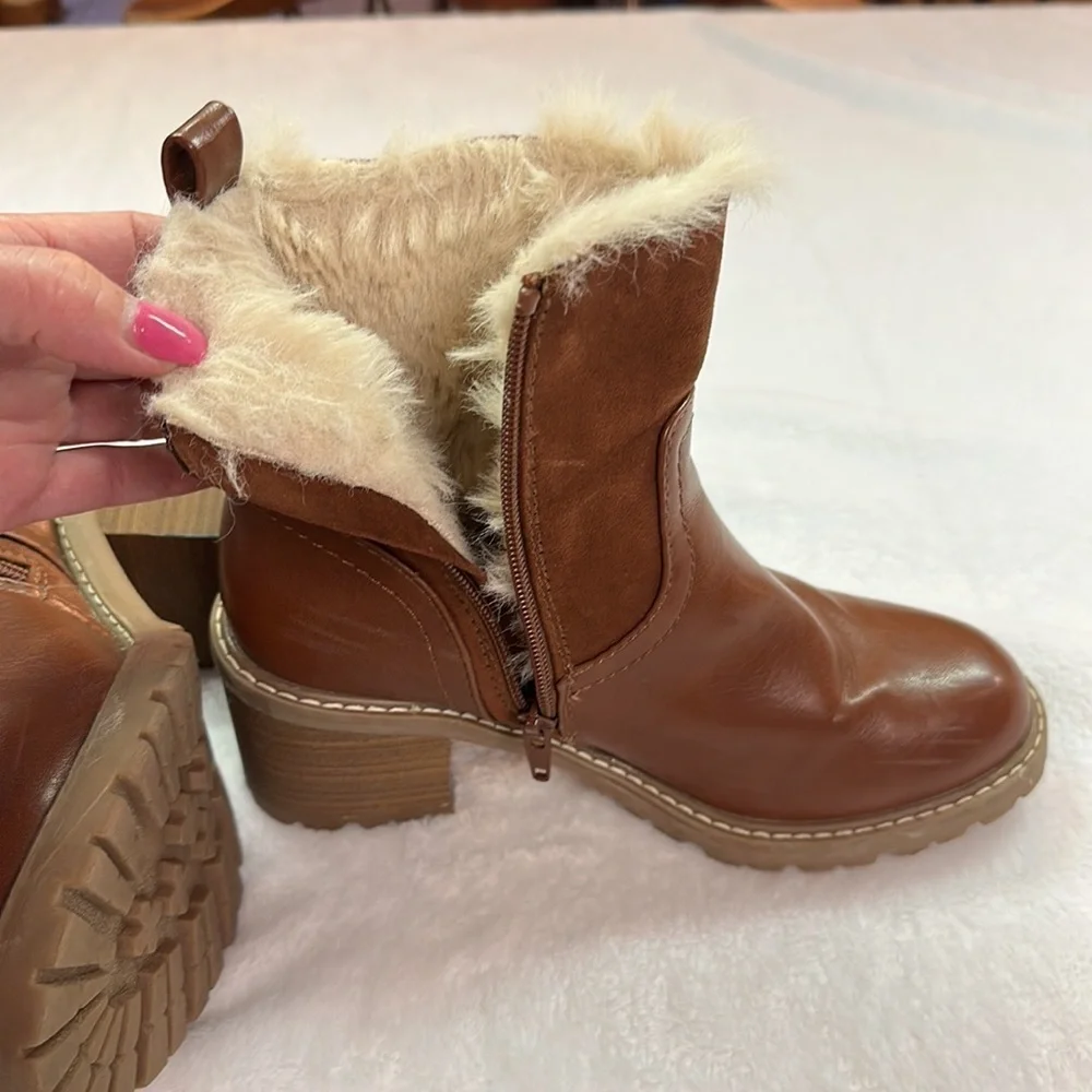 Universal Thread Womens Marla Block Heel Cognac Brown Zippered Boots Size 6 - Picture 5 of 16
